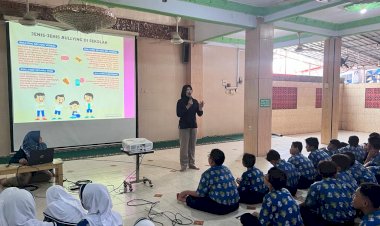 Cegah-Perundungan-di-Sekolah,-Polresta-Sidoarjo-Beri-Edukasi-Pelajar