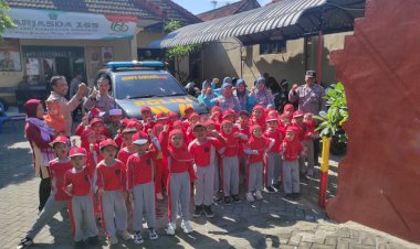 Polsek-Tulangan-Ajak-Anak-Bersahabat-Polisi