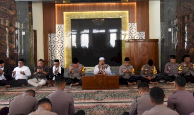 Tingkatkan-Iman-dan-Taqwa-di-Bulan-Ramadhan-Polres-Bondowoso-Rutin-Gelar-Binrohtal-dan-Tadarus