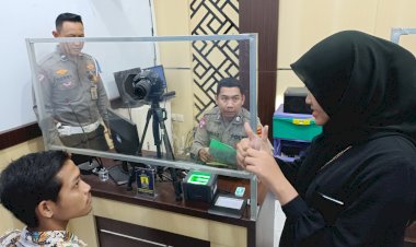 Polres-Kediri-Kota-Beri-Pendampingan-Khusus-Pelayanan-SIM-Bagi-Penyandang-Disabilitas