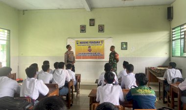 Wayang-Pandawa-Polsek-Krembung-Datangi-Sekolah