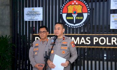 Kapolri-Tetapkan-Status-Gugur-dan-Berikan-KPLB-Anumerta-Terhadap-3-Personel-Terbaiknya