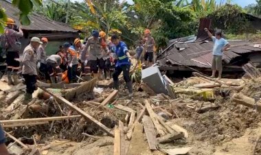 Tim-K9-Polri-Temukan-Sesosok-Mayat-Wanita-di-Depan-Gereja-GKPA-Huta-Godang,-Batang-Toru