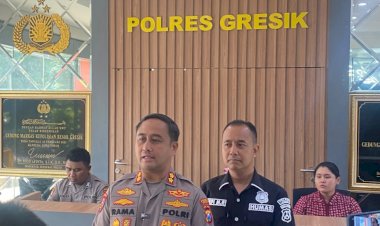 Kapolres-Gresik-Turun-Tangan-Respons-Isak-Tangis-Warga-Korban-Pemerasan-DC-Pinjol