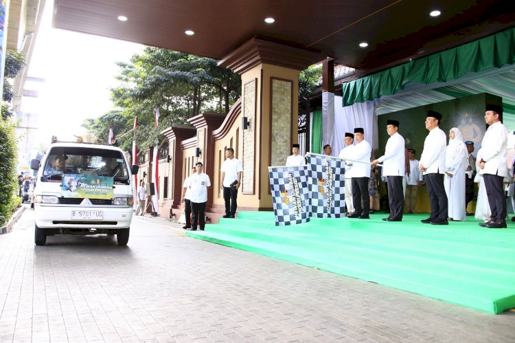 Kapolri Serahkan 9.648 Hewan Kurban Untuk Masyarakat