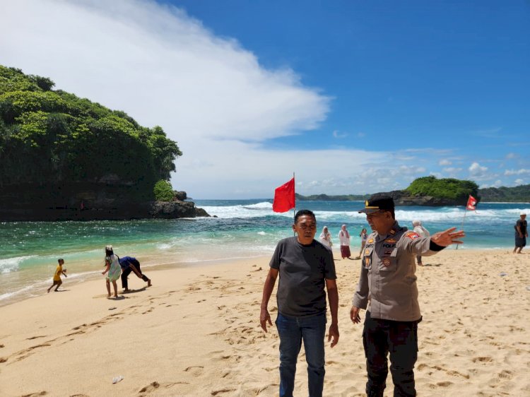 Polres Malang Tingkatkan Patroli Wisata Pantai Saat Libur Panjang