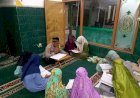 Kanit-Binmas-Polsek-Krembung-Gelar-Tadarus-Al-Qur'an-Bersama-Remaja